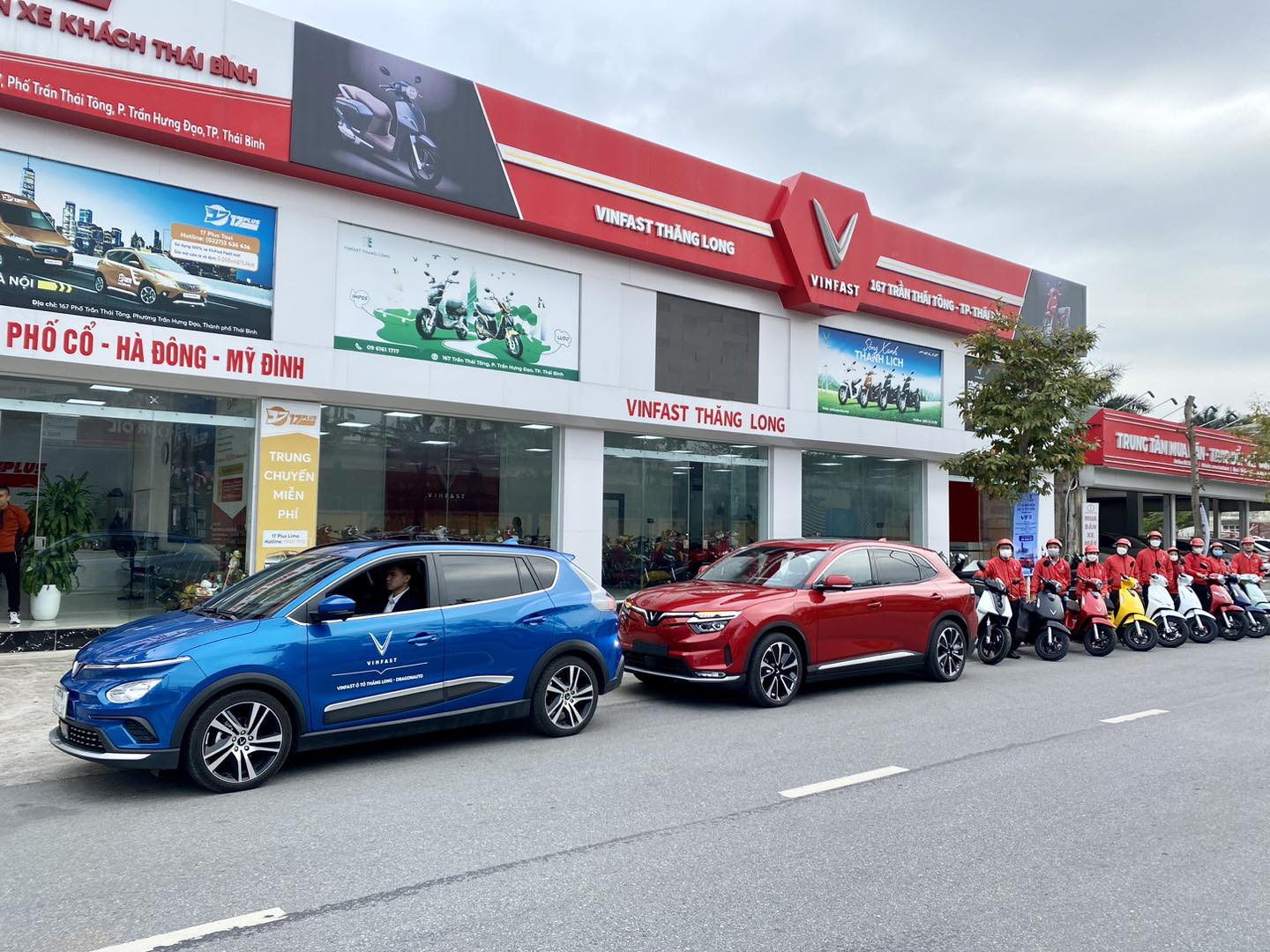 Tổ chức sự kiện Roadshow Vinfast