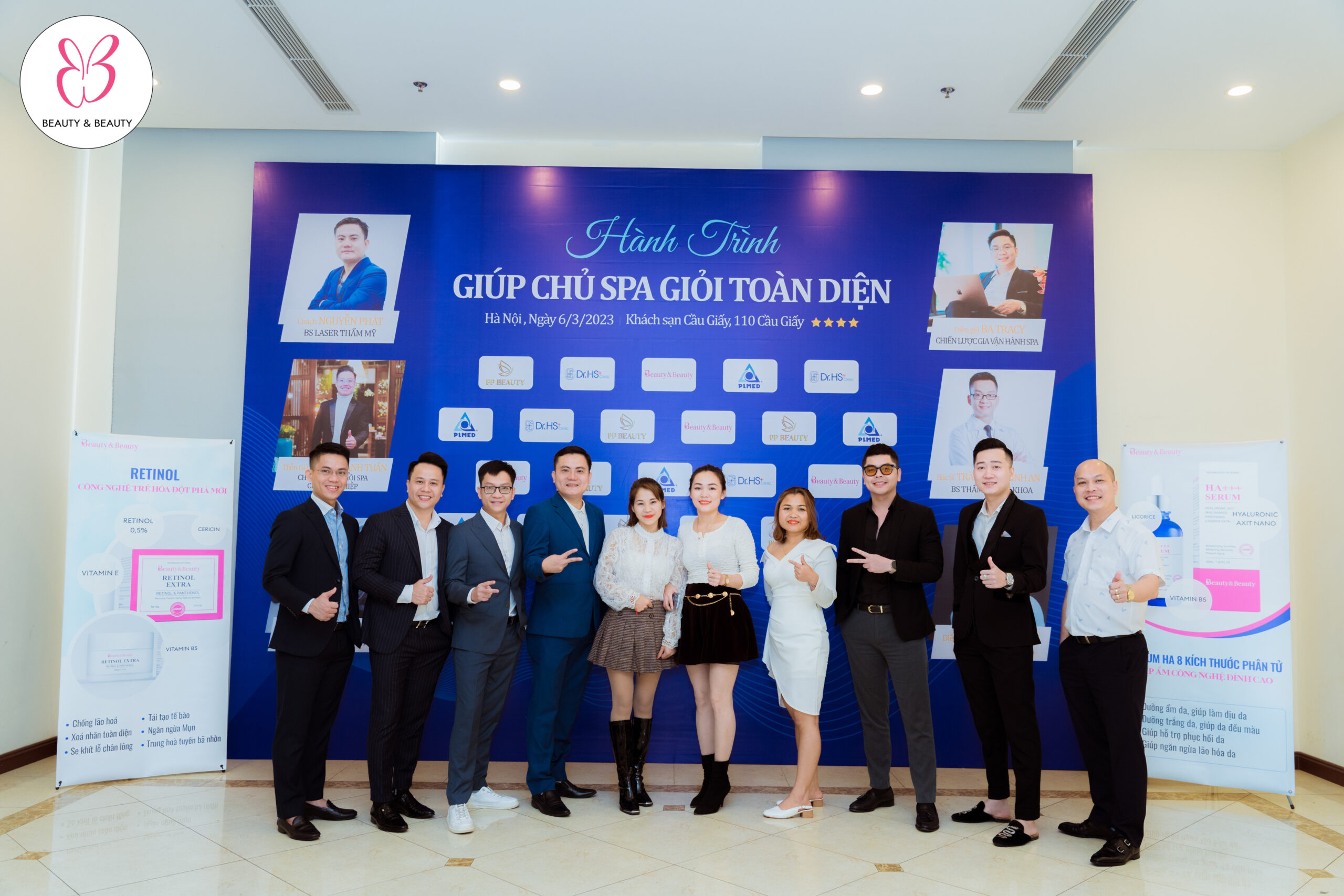 Tổ chức sự kiện