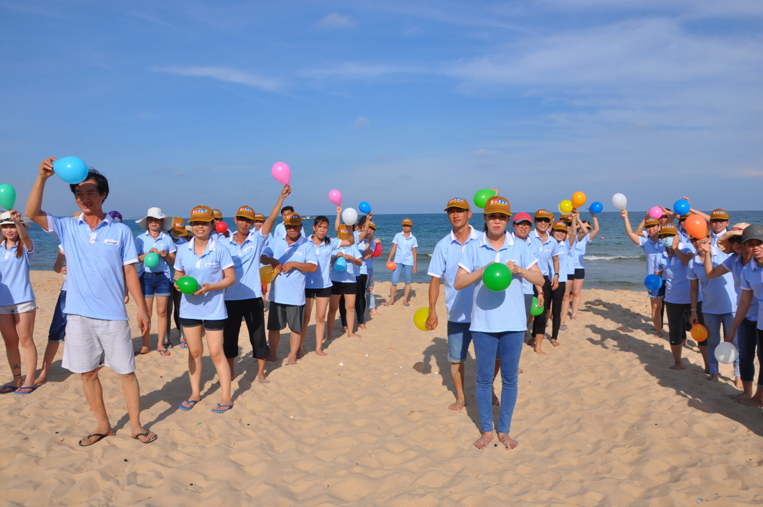 Tổ chức sự kiện Teambuilding 