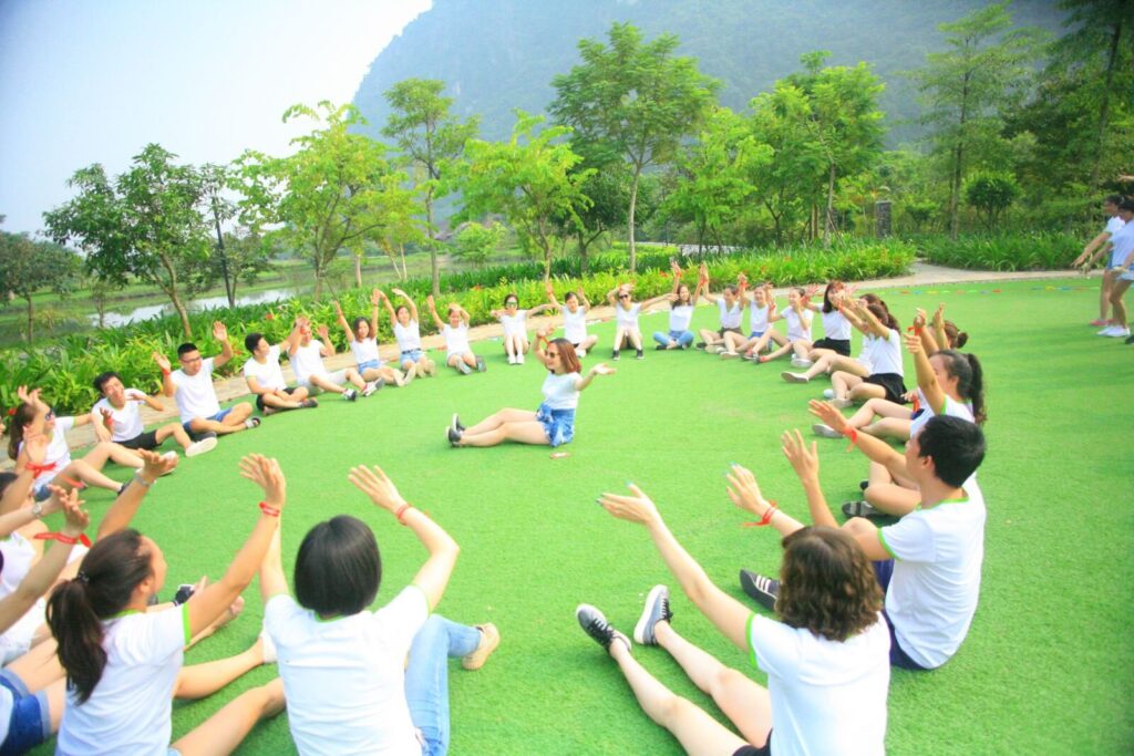 5+ Cách tổ chức team building cho doanh nghiệp nhỏ