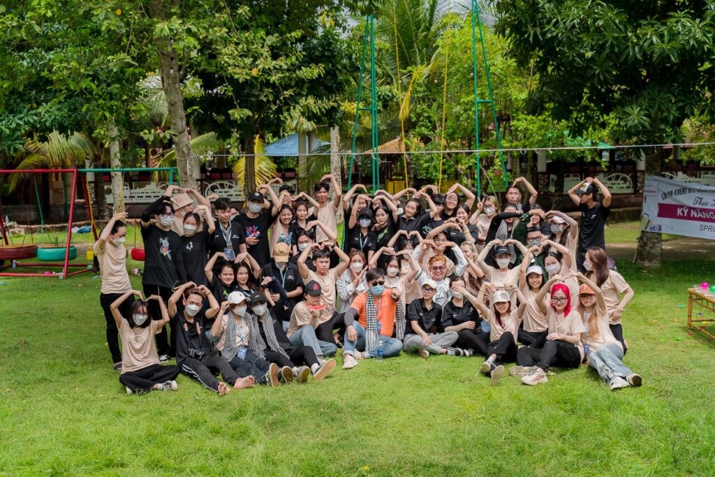 Tổ chức sự kiện Team Building chuyên nghiệp