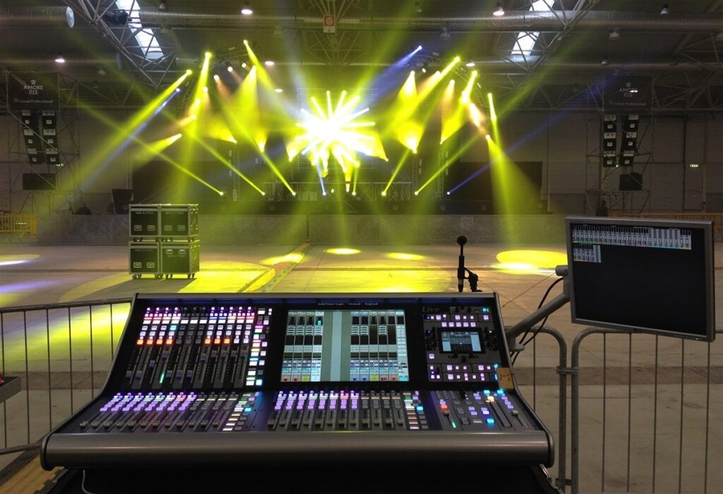 Thiết Bị âm Thanh Và ánh Sáng Sự Kiện