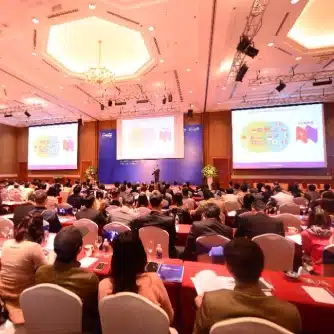 To Chuc Su Kien Hoi Thao Ngoc Nam Event