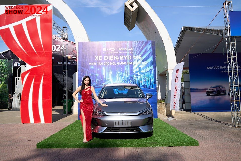 Triển lãm thiết kế Công nghệ ngành cưới và sự kiện