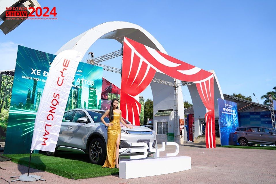 Triển lãm thiết kế Công nghệ ngành cưới và sự kiện