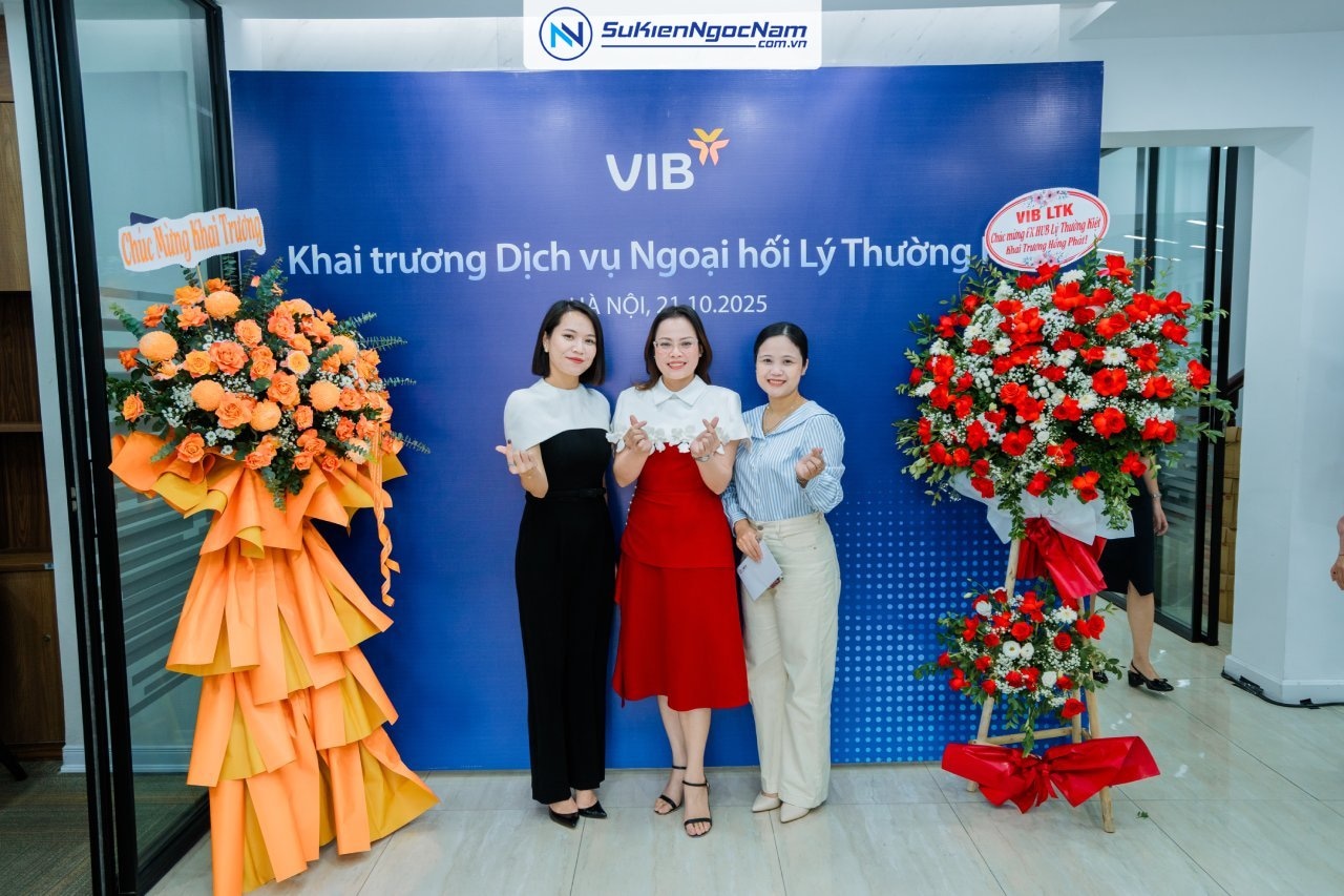 Tổ chức sự kiện khai trương dịch vụ ngoại hối