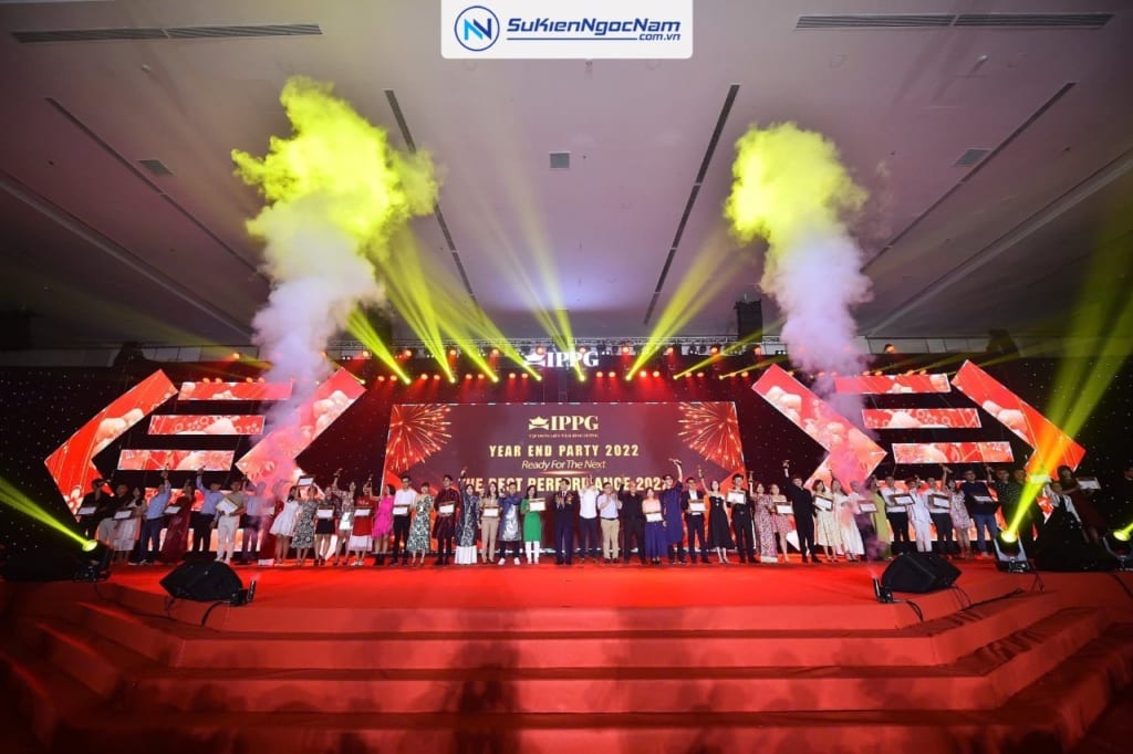 Gợi ý chủ đề Year End Party theo trend, mẫu concept Year End Party độc đáo và mẫu timeline Year End Party 2025